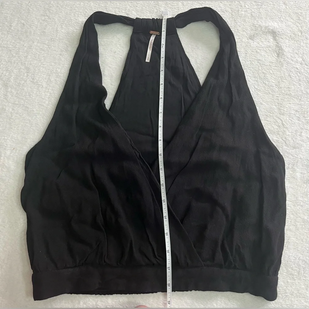 Free People women’s small black vneck sleeveless fall layering tank top